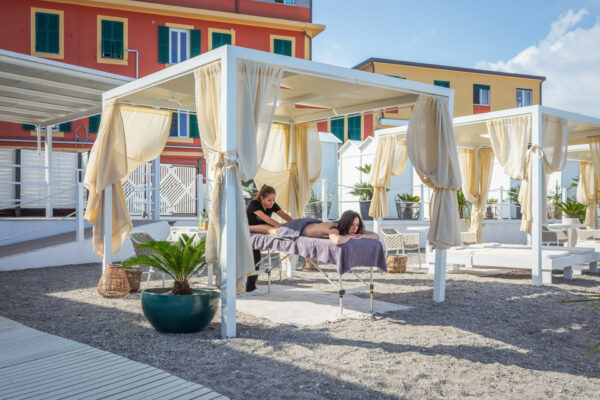 Massaggio al Ten Beach Club Santa Margherita Ligure